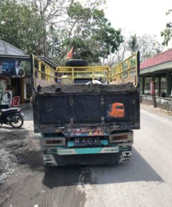 armada kirim pasir progo